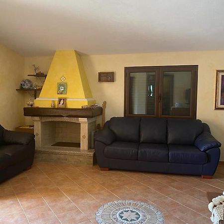Villa Marras Galtellì エクステリア 写真